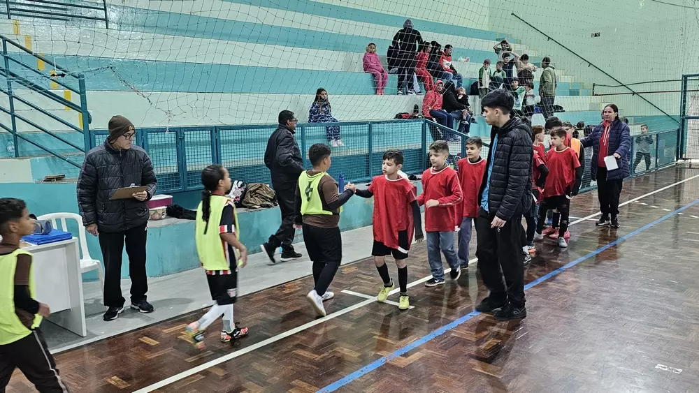 Iniciado o 2º Festival Esportivo das Escolas Municipais de  Rio Negro